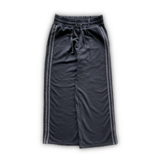 "dark trak" baggy sweats