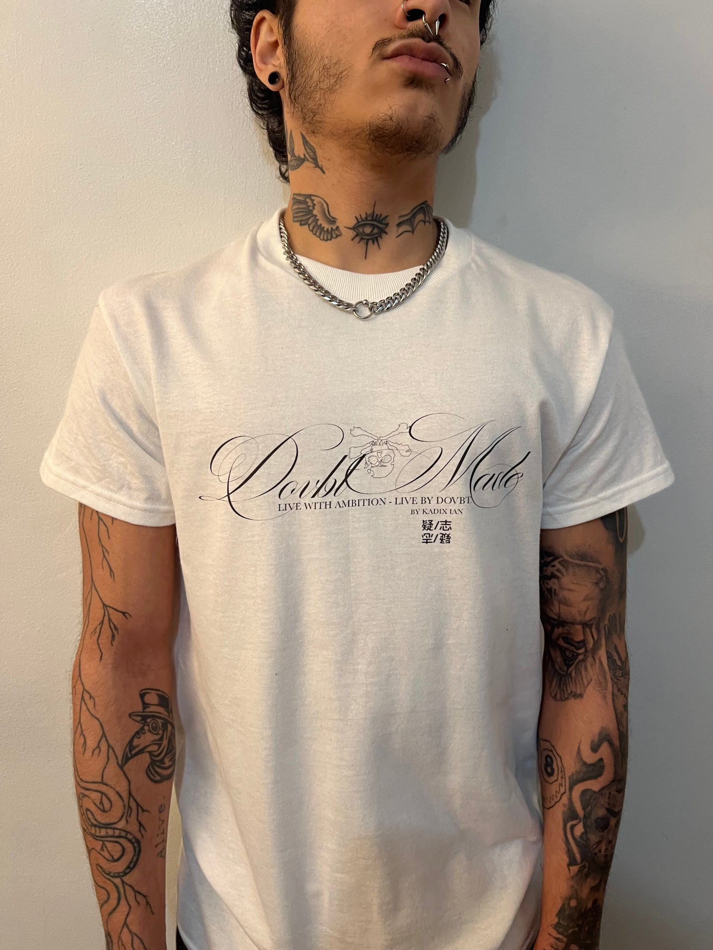 "script" tee (white)