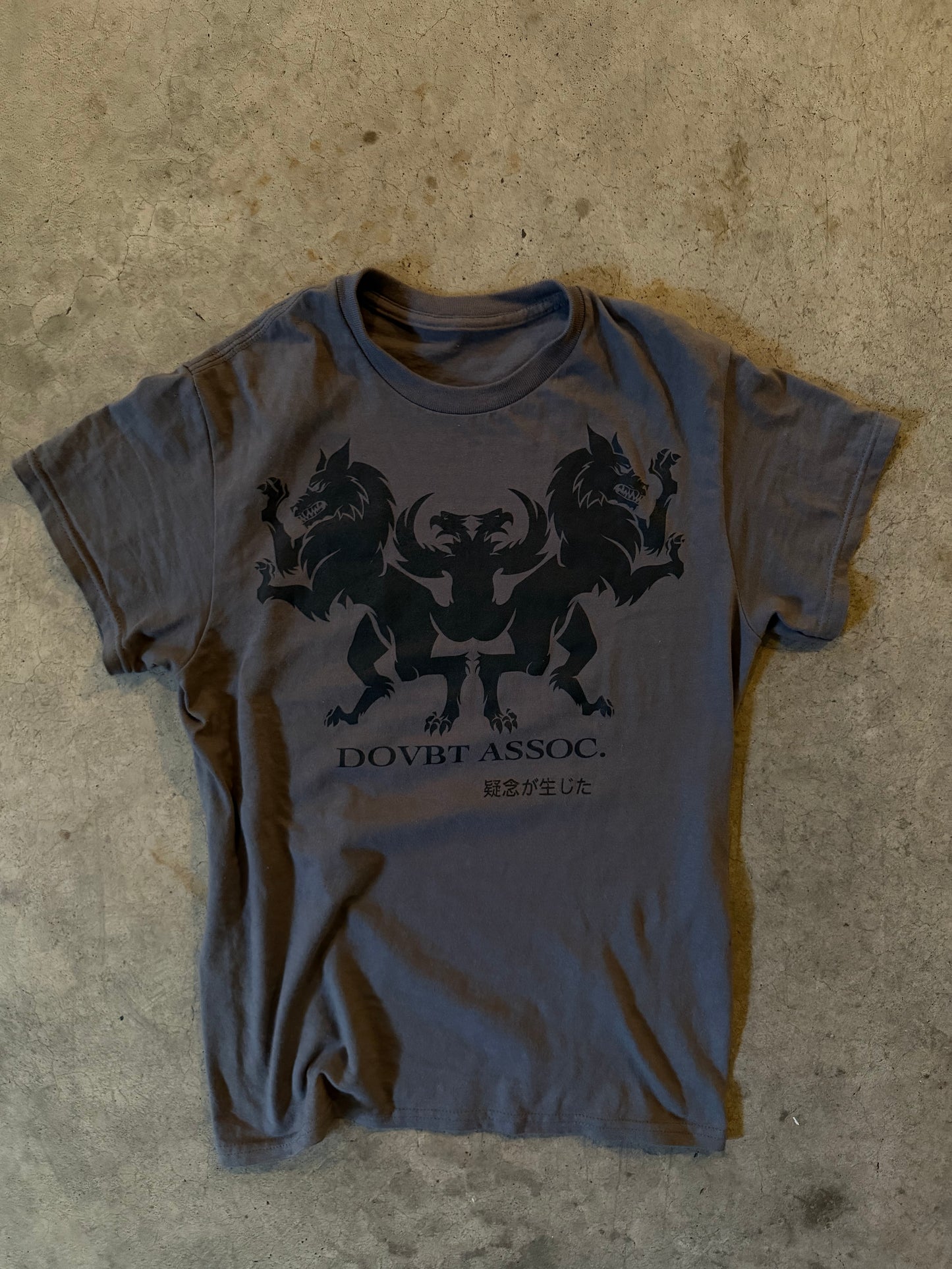 "ASSOC" tshirt (smoke)