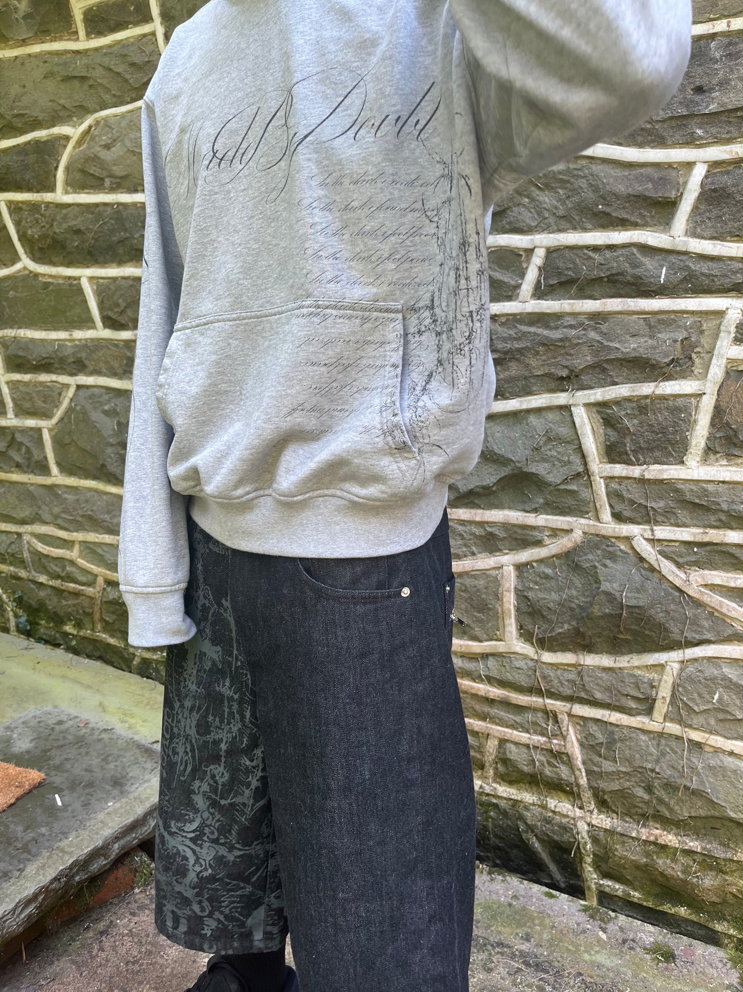 "sigil" hoodie (last restock)